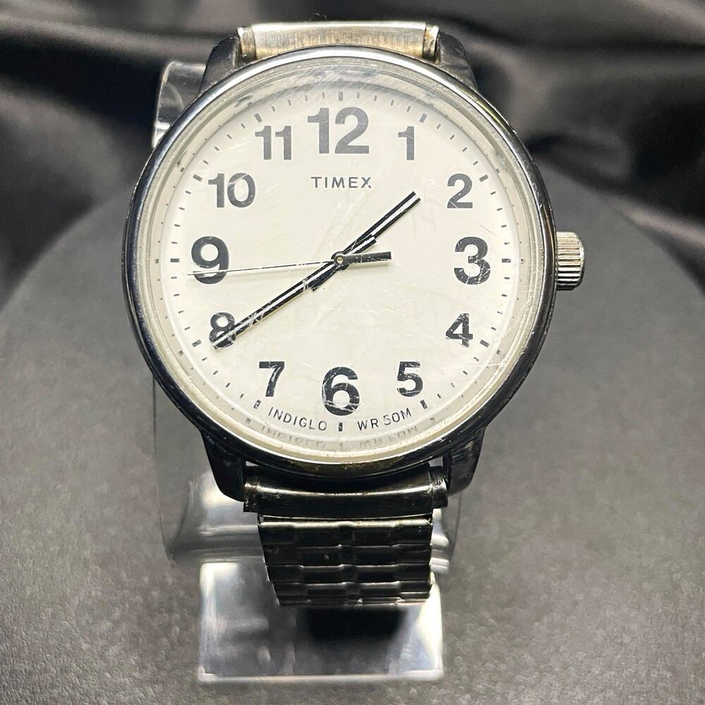 Timex Indiglo Quartz Watch Indiglo WR 50M White Dial Silver Exp Bracelet 45mm